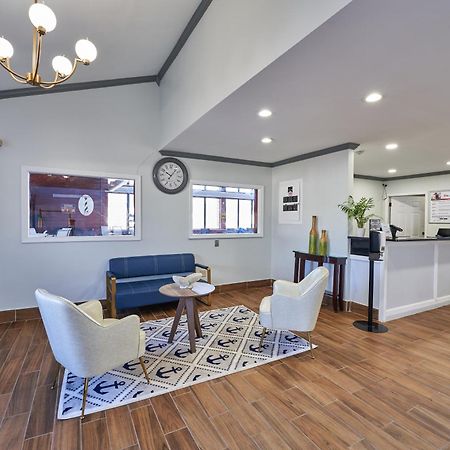 The Mariner Resort Cape Cod By The Red Collection West Yarmouth Eksteriør billede