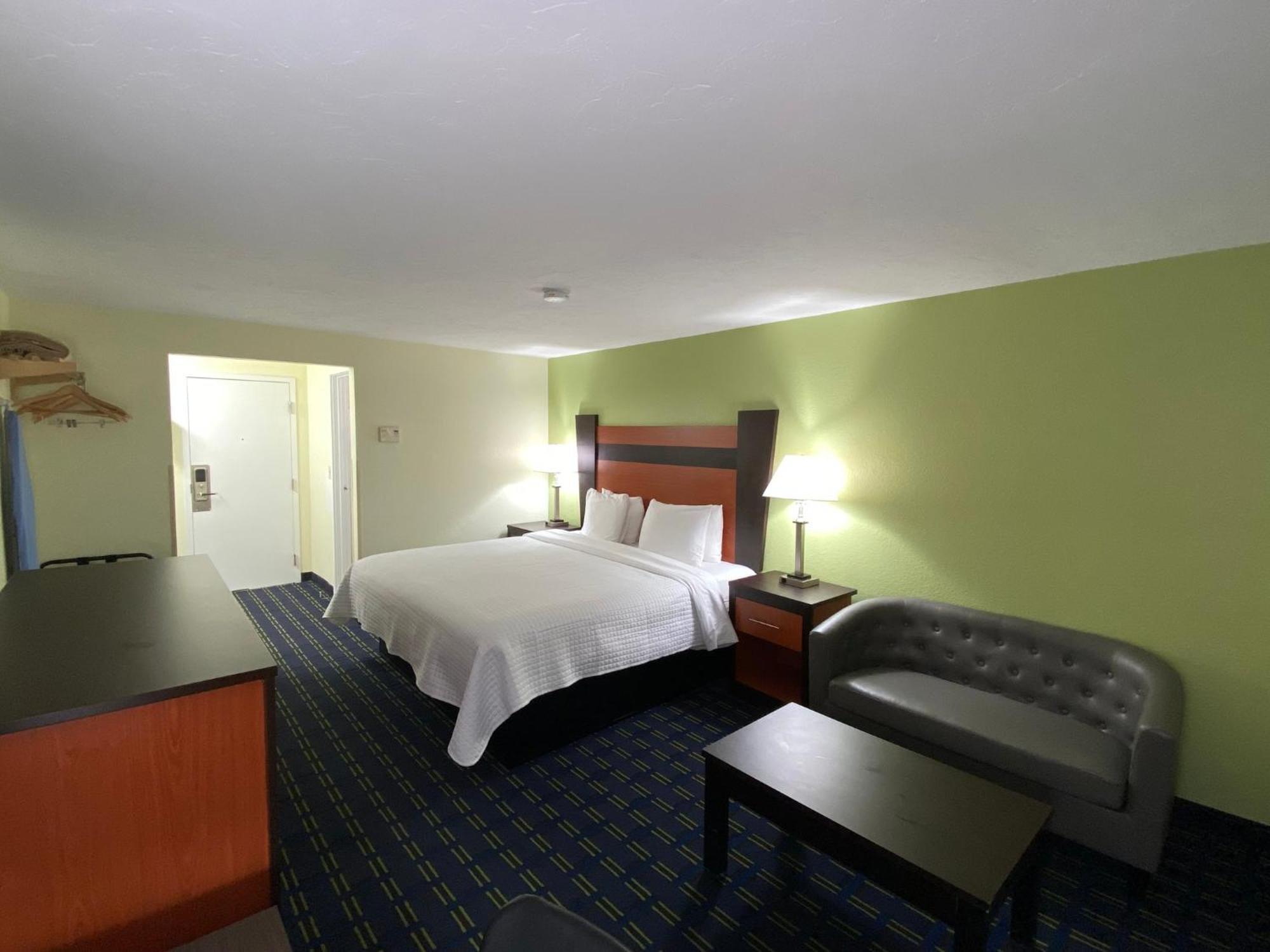 The Mariner Resort Cape Cod By The Red Collection West Yarmouth Eksteriør billede