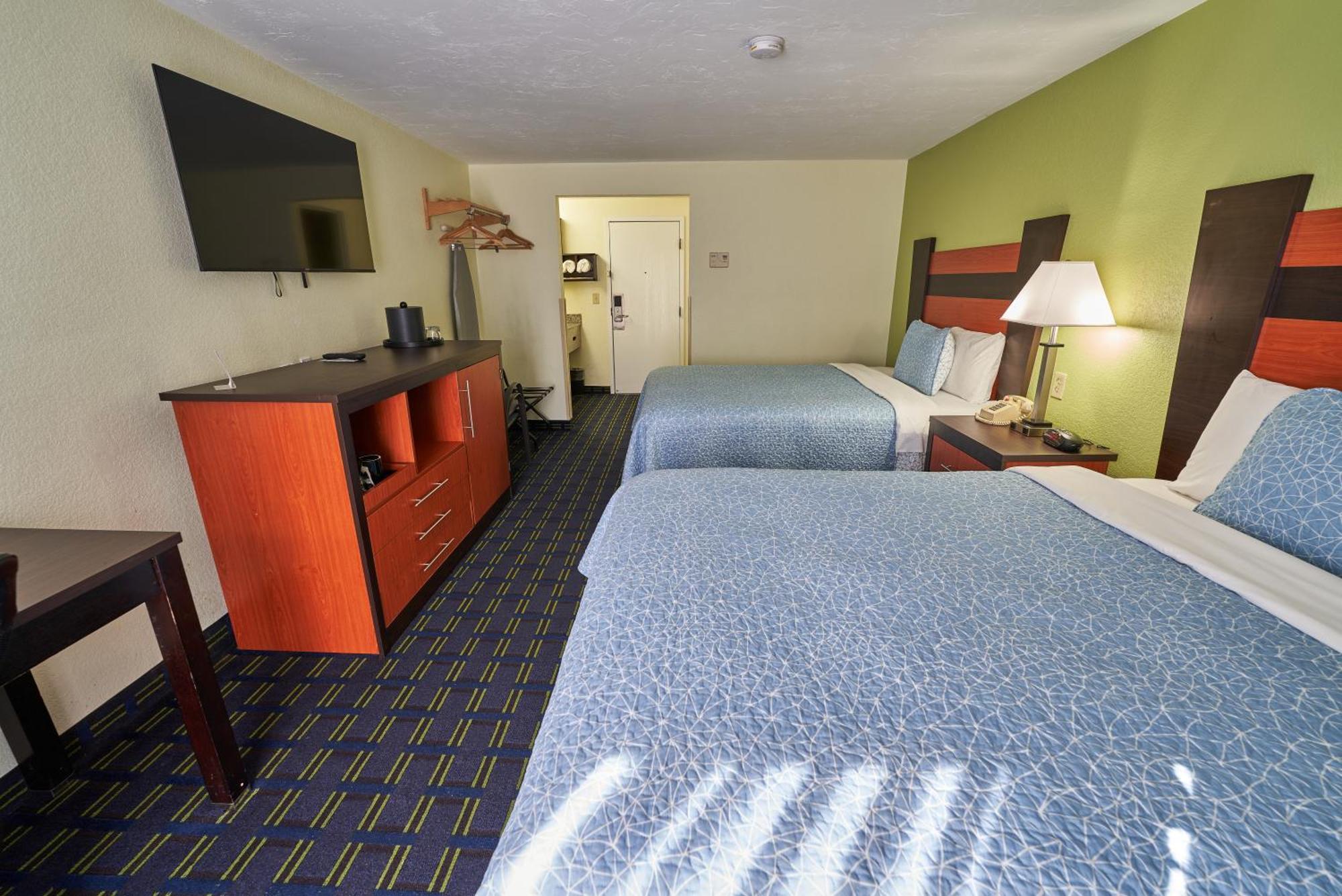 The Mariner Resort Cape Cod By The Red Collection West Yarmouth Eksteriør billede