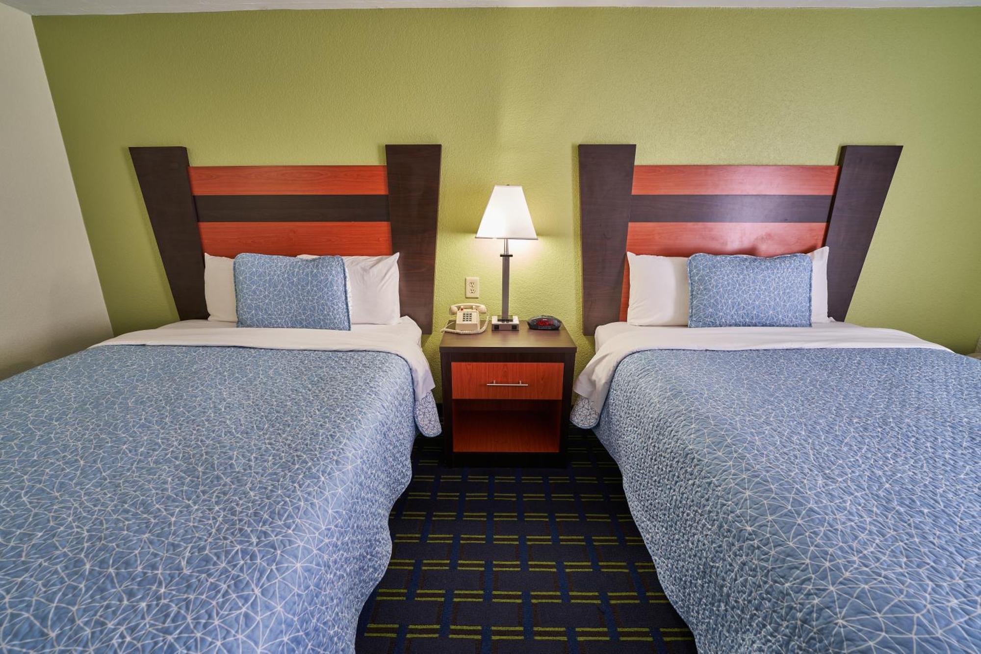 The Mariner Resort Cape Cod By The Red Collection West Yarmouth Eksteriør billede