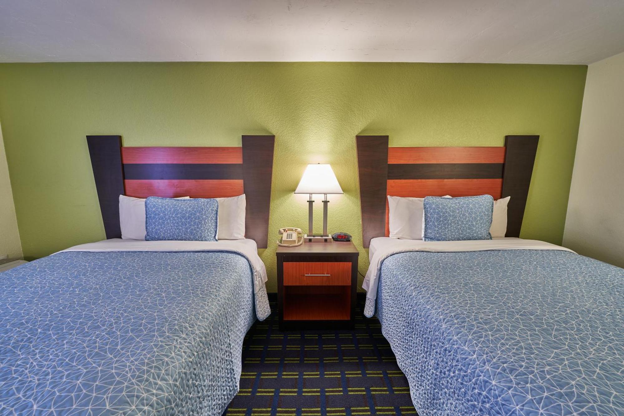 The Mariner Resort Cape Cod By The Red Collection West Yarmouth Eksteriør billede