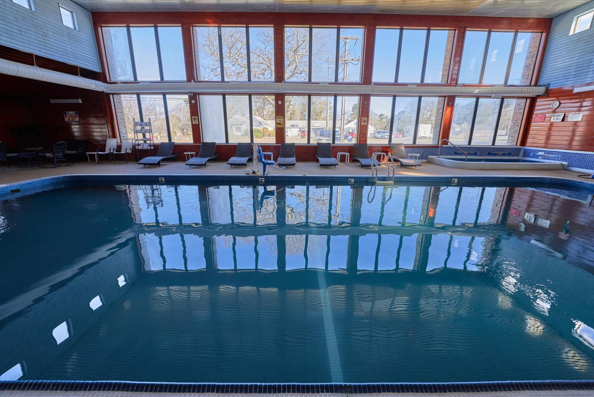 The Mariner Resort Cape Cod By The Red Collection West Yarmouth Eksteriør billede